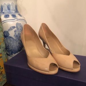 Stuart Weitzman Nude Peep Toe Pumps